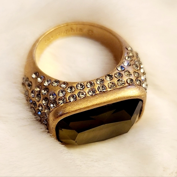 Lia Sophia VISIONAIRE Green Crystalin Matte Gold Tone Ring - Sz 8 - Picture 10 of 11